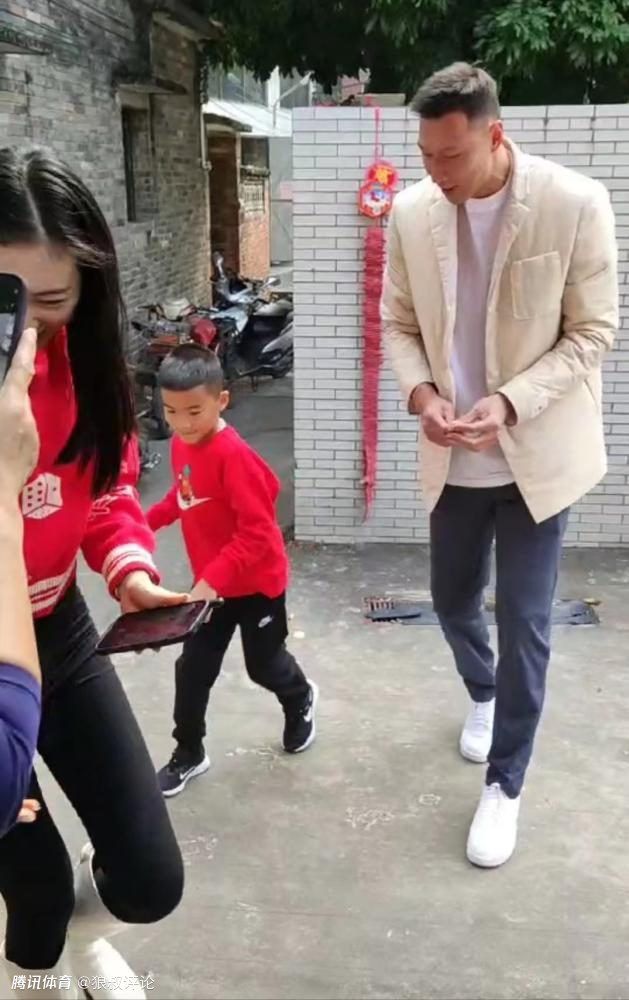 国米主帅小因扎吉曾表示想要率队开启一个新的循环，媒体询问马洛塔这是否意味着国米会和小因扎吉延长合同。